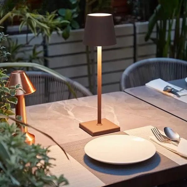 Diving Lighting Table Lamp