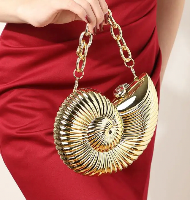 Shell Chic Handbag